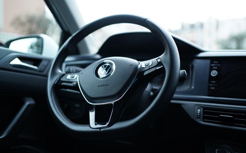 Wymiana sensora airbag, kiedy i jak ją przeprowadzić Wymiana sensora airbag, kiedy i jak ją przeprowadzić
